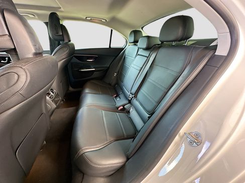 Used 2022 Mercedes-Benz C 300 Sedan image 24
