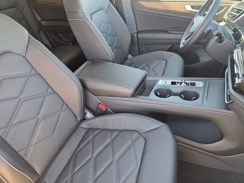 New 2026 Volkswagen Atlas SE image 10