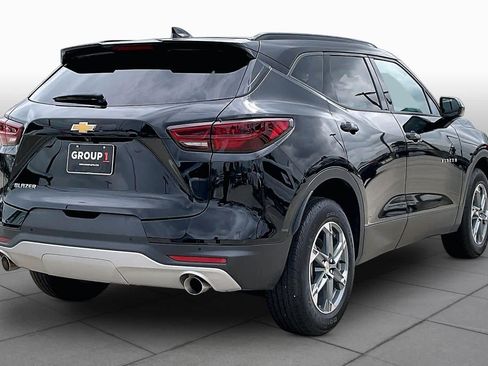 Used 2024 Chevrolet Blazer LT w/ Convenience Package FWD image 13