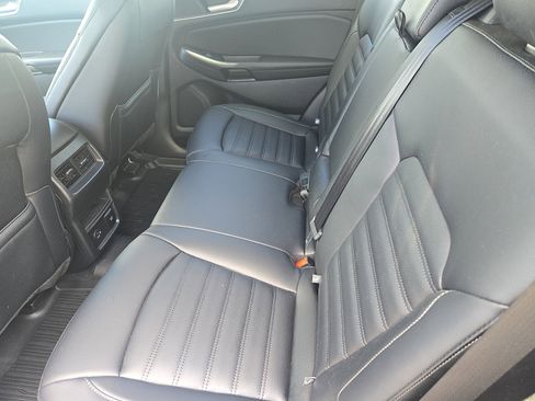 Certified 2022 Ford Edge SEL w/ Convenience Package image 13