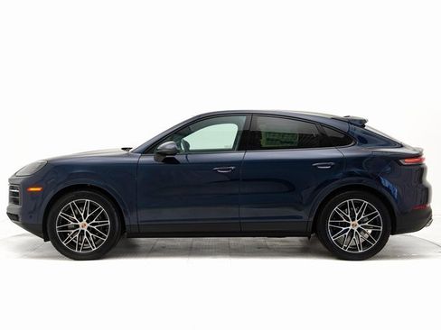 New 2026 Porsche Cayenne Coupe image 2