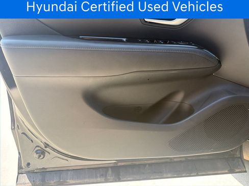 Used 2025 Hyundai Santa Cruz Limited AWD/4WD image 12