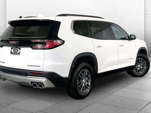 Used 2025 GMC Acadia Elevation AWD/4WD image 13