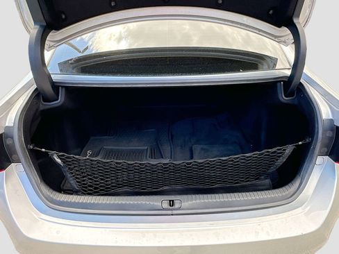 Used 2017 Lexus RC 350 image 28