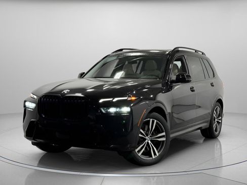 New 2026 BMW X7 xDrive40i w/ M Sport Package image 2