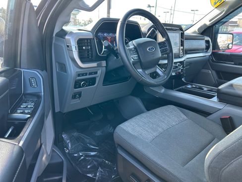 Certified 2022 Ford F150 XLT w/ Equipment Group 302A High image 6