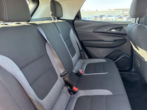 Used 2024 Chevrolet TrailBlazer LS image 16