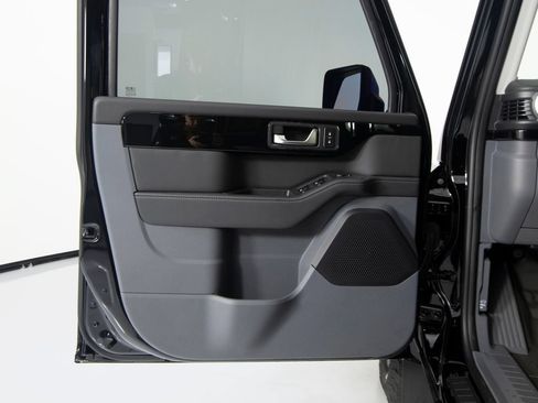 New 2025 INEOS Grenadier AWD/4WD image 9