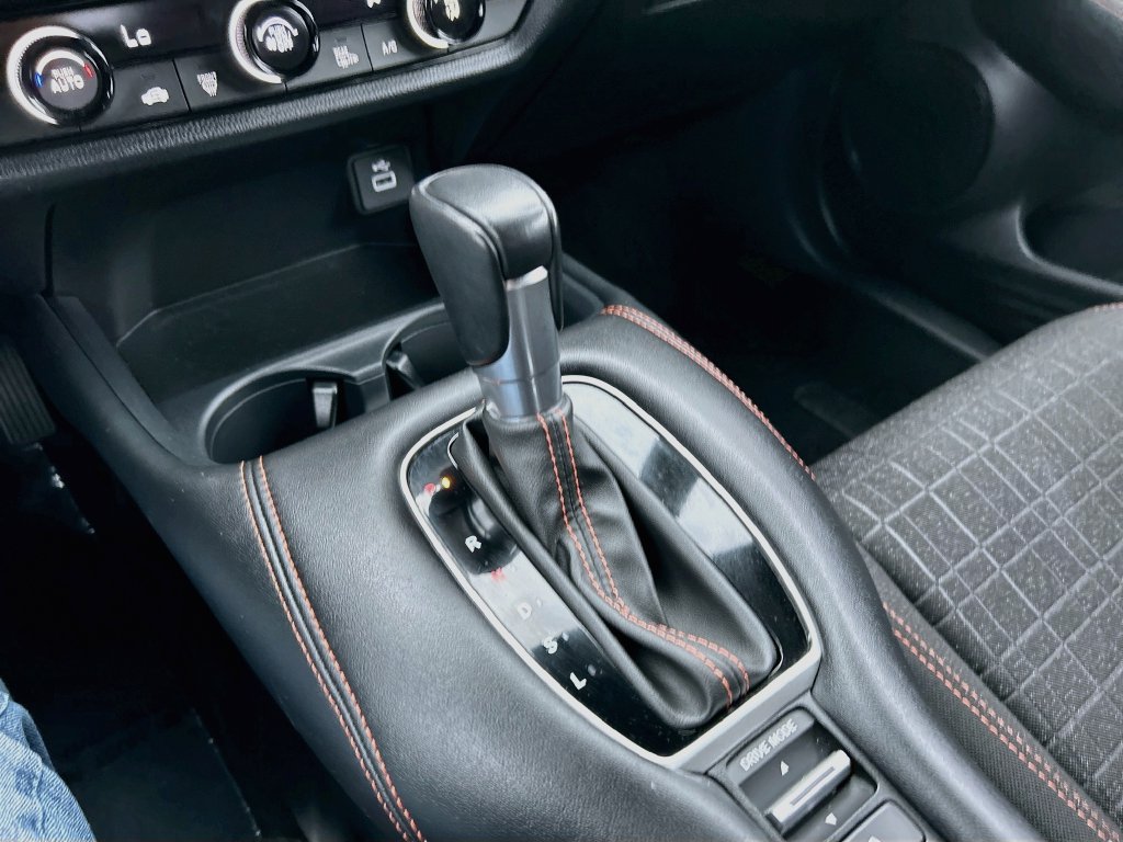 Certified 2024 Honda HR-V Sport image 16