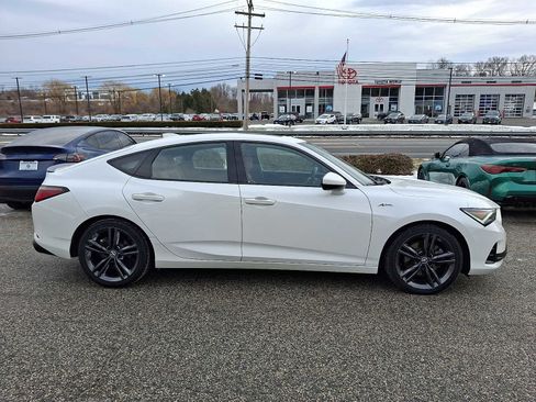 Used 2023 Acura Integra A-Spec image 8