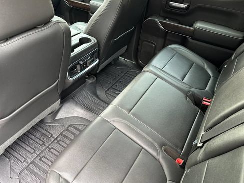 Used 2019 GMC Sierra 1500 SLT w/ SLT Premium Package AWD/4WD image 12