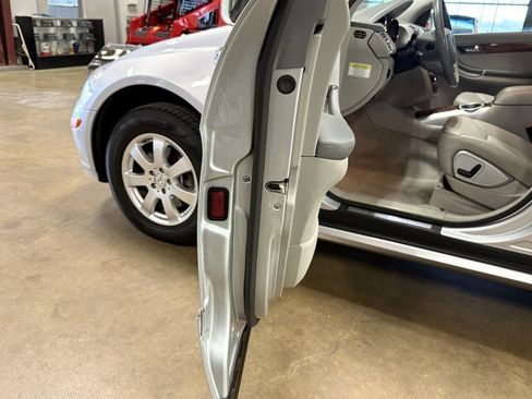 Used 2007 Mercedes-Benz R 350 R 350 image 52