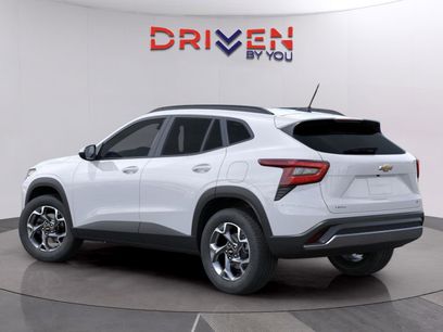 New 2026 Chevrolet Trax LT w/ Driver Confidence Package