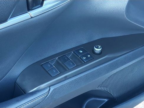 Used 2021 Toyota Camry XSE w/ Navigation Package image 15