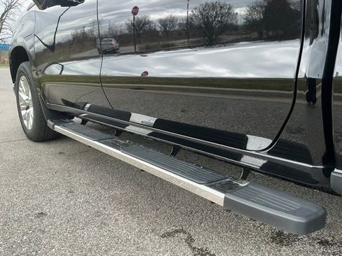 Used 2021 Chevrolet Silverado 1500 LTZ image 12