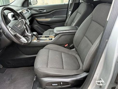 Used 2019 GMC Acadia SLE AWD/4WD image 17