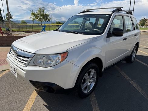 Used 2012 Subaru Forester 2.5X w/ Alloy Wheel Pkg AWD/4WD image 1