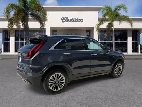 Certified 2025 Cadillac XT4 Premium Luxury FWD image 14