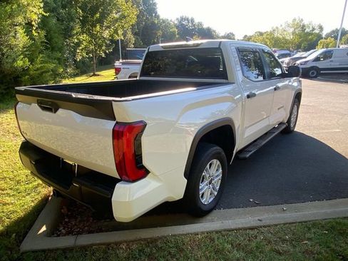 Used 2024 Toyota Tundra SR5 AWD/4WD image 33