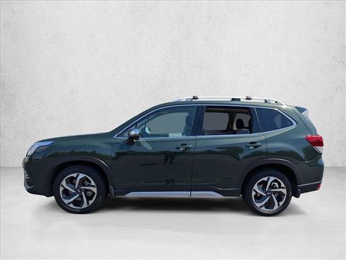 Used 2024 Subaru Forester Touring w/ Pop Package 2 AWD/4WD image 9