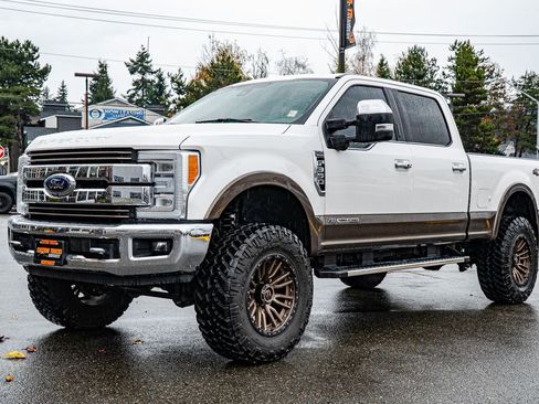 Used 2017 Ford F350 King Ranch w/ King Ranch Ultimate Package image 8