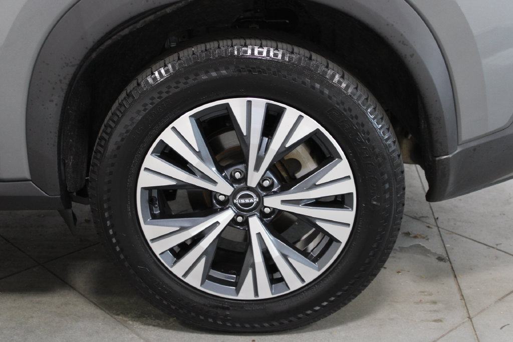 Used 2023 Nissan Rogue SV AWD/4WD image 54