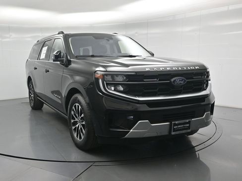 Certified 2025 Ford Expedition Max Platinum image 26