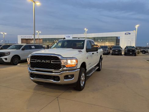 Used 2024 RAM 2500 Big Horn w/ Off Road Package image 28