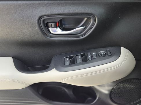 Used 2024 Honda HR-V LX image 26