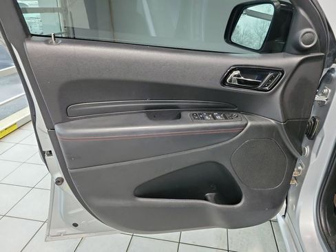 Used 2024 Dodge Durango GT image 40