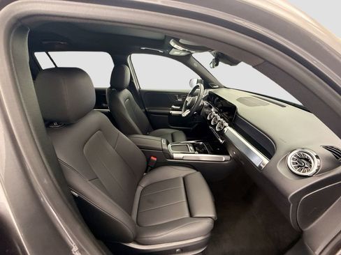 Certified 2025 Mercedes-Benz GLB 250 image 19