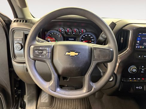 Used 2024 Chevrolet Silverado 1500 Custom image 15