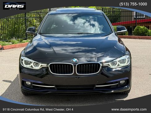 Used 2016 BMW 328i xDrive Sedan AWD/4WD image 2
