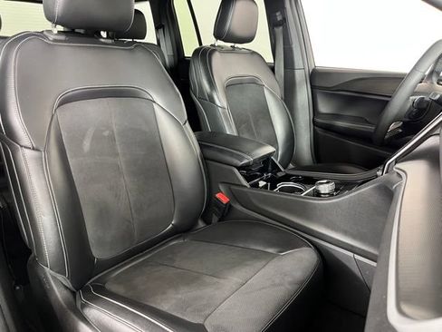 Used 2023 Jeep Grand Cherokee Altitude AWD/4WD image 44
