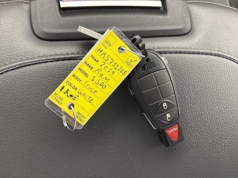 Used 2019 RAM 1500 Big Horn image 30