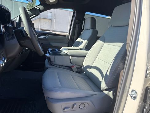 New 2026 GMC Sierra 1500 SLE w/ Preferred Package image 18