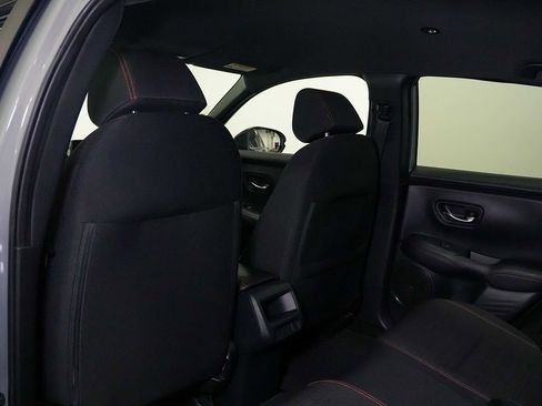 Used 2024 Honda HR-V Sport image 16