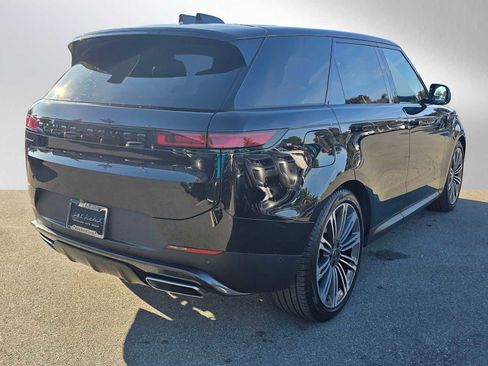 Certified 2025 Land Rover Range Rover Sport SE image 5