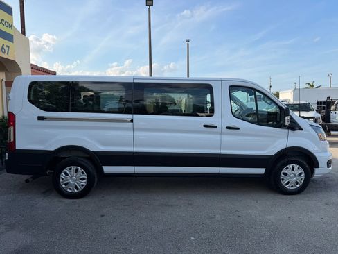 Used 2023 Ford Transit 350 XLT RWD image 9
