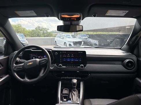 Used 2026 Chevrolet Colorado W/T w/ WT Custom Package image 18