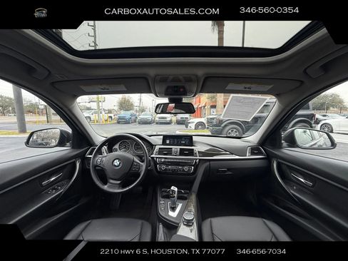 Used 2017 BMW 320i xDrive 320i xDrive Sedan 4D image 8