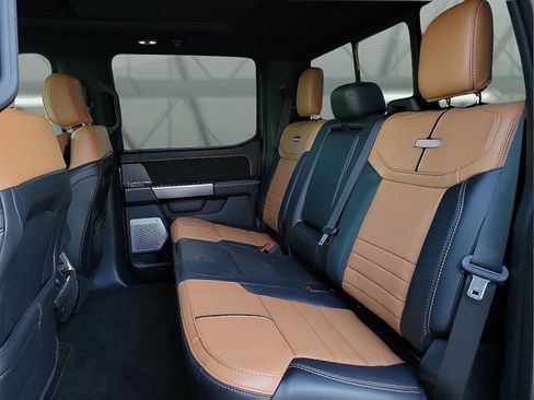 Used 2024 Ford F250 Platinum w/ Tremor Off-Road Package image 8