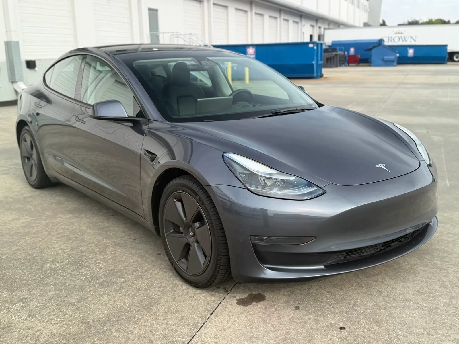 Used 2023 Tesla Model 3 Standard Range RWD image 4