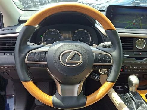 Used 2022 Lexus RX 350 FWD w/ Premium Package image 16
