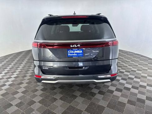 Used 2023 Kia Carnival SX Prestige FWD image 7