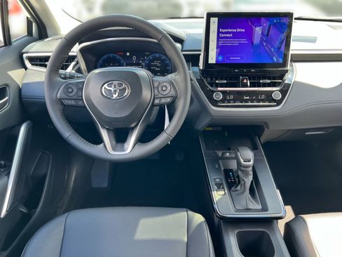 New 2026 Toyota Corolla Cross XLE image 18