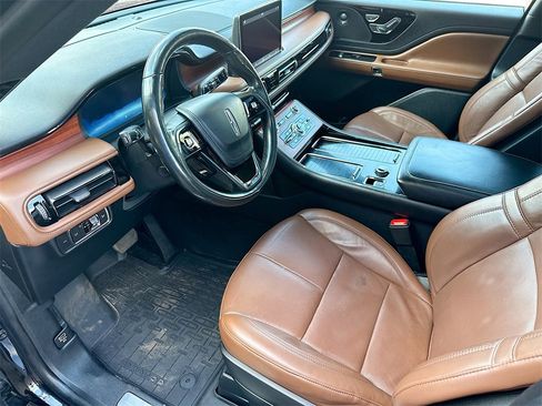 Used 2023 Lincoln Aviator Reserve image 25
