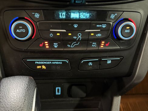 Used 2019 Ford Escape SE AWD/4WD image 15