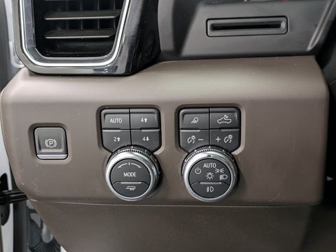 Used 2022 GMC Sierra 1500 Denali image 20