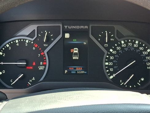 Used 2024 Toyota Tundra SR5 w/ SR5 Convenience Package AWD/4WD image 22